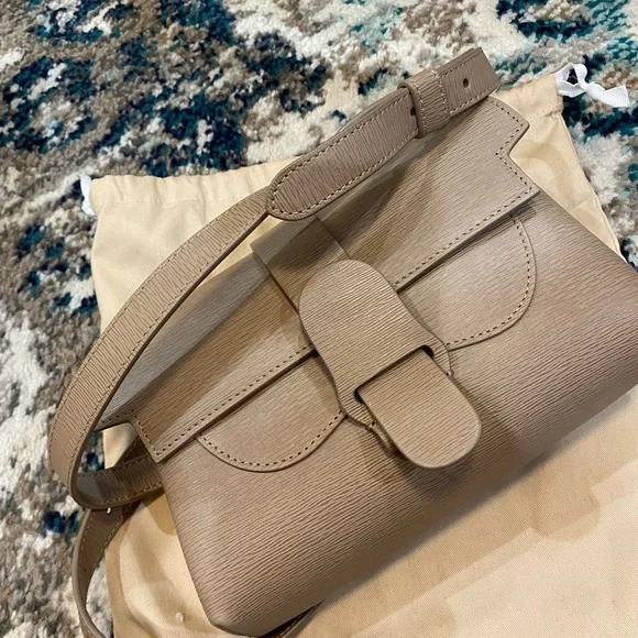 Senreve crossbody/belt bag - Picture 2 of 11